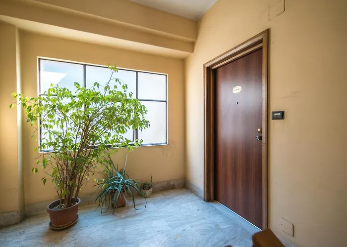 בית הארחה Domus Garbatella רומא
